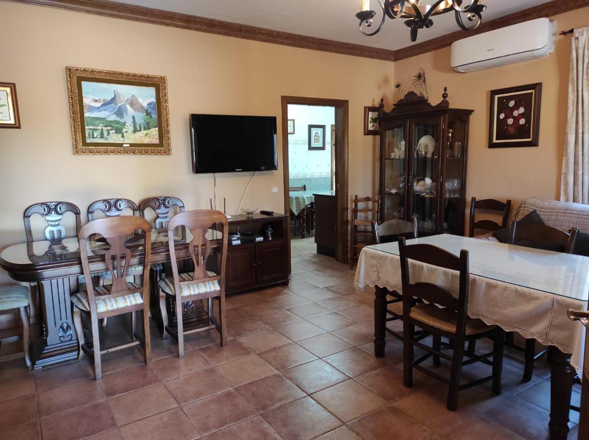 Abuelos Setenil De Las Bodegas